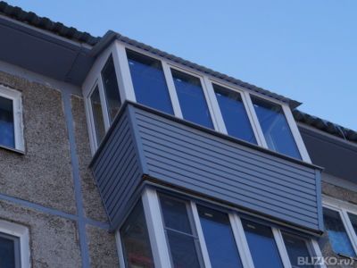 Остекление балкона с выносом от компании две створки+ купить.