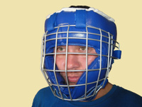 Шлем для рукопашного боя