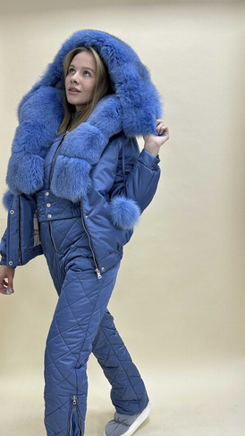 Серо-голубой зимний комплект с мехом: куртка бомбер с голубым песцом и полукомбинезон - Рюкзак