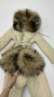 Бежевый детский костюм на зиму: куртка с мехом енота+зимние штаны - без аксессуаров