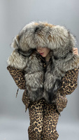 Леопардовый костюм зимний: полукомбинезон леопард и куртка короткая с мехом лисы кристал - Шапка ушанка с мехом